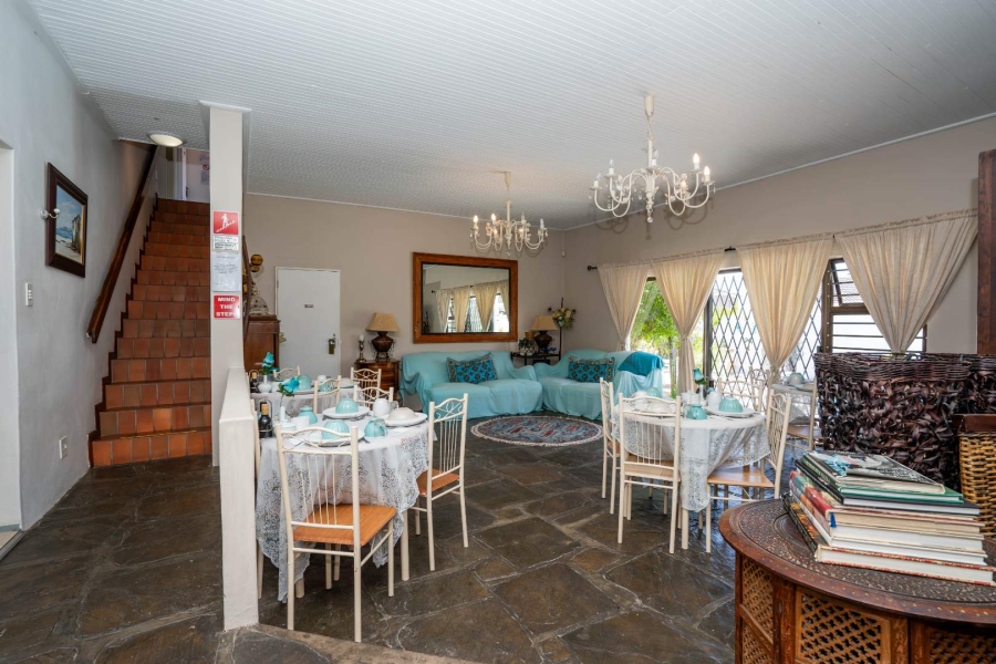 8 Bedroom Property for Sale in Country Club Western Cape